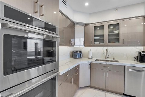 Copropriété à vendre à Fort Lauderdale, Floride: 3 chambres, 193.79 m2 № 2379954 - photo 12