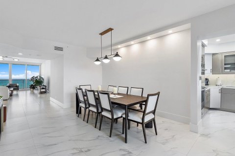 Copropriété à vendre à Fort Lauderdale, Floride: 3 chambres, 193.79 m2 № 2379954 - photo 10