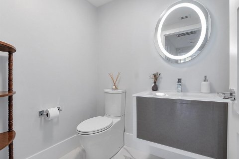 Copropriété à vendre à Fort Lauderdale, Floride: 3 chambres, 193.79 m2 № 2379954 - photo 24