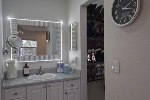 Купить кондоминиум в Санрайз, Флорида 3 комнаты, 112.69м2, № 2146903 - фото 18