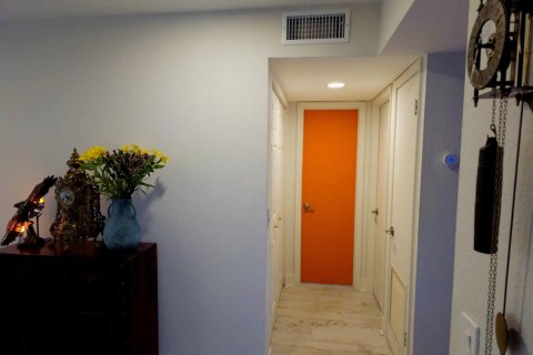 Купить кондоминиум в Санрайз, Флорида 3 комнаты, 112.69м2, № 2146903 - фото 24