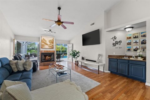 Casa en venta en Port Orange, Florida, 3 dormitorios, 184.04 m2 № 1815908 - foto 4