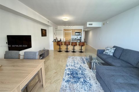 Condominio en alquiler en Hallandale Beach, Florida, 1 dormitorio, 78.41 m2 № 2085037 - foto 6