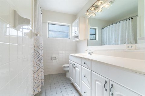 Casa en venta en Winter Haven, Florida, 4 dormitorios, 165.74 m2 № 2225827 - foto 8