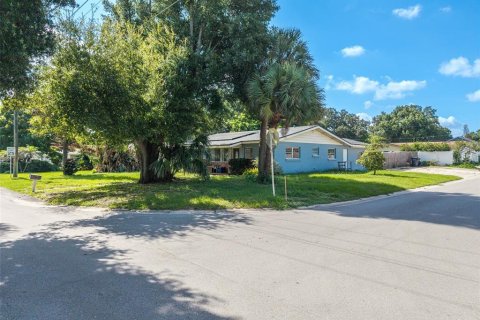 Casa en venta en Winter Haven, Florida, 4 dormitorios, 165.74 m2 № 2225827 - foto 22