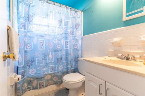 Casa en venta en Winter Haven, Florida, 4 dormitorios, 165.74 m2 № 2225827 - foto 12
