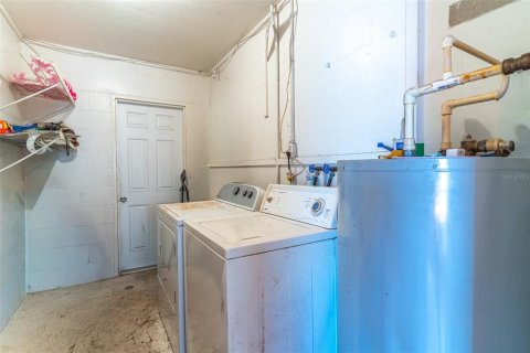 Casa en venta en Winter Haven, Florida, 4 dormitorios, 165.74 m2 № 2225827 - foto 13