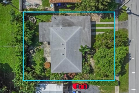 Купить виллу или дом в Помпано-Бич, Флорида 2 спальни, 110.74м2, № 1955386 - фото 3