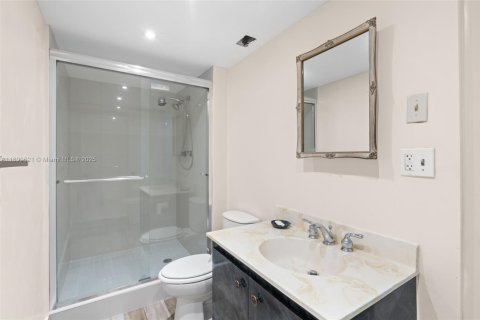 Copropriété à vendre à Hollywood, Floride: 2 chambres, 113.34 m2 № 1943850 - photo 23