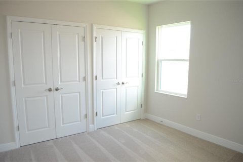 Casa en alquiler en Zephyrhills, Florida, 5 dormitorios, 391.86 m2 № 1792065 - foto 28
