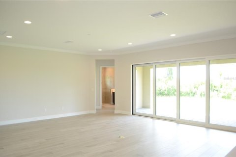 Casa en alquiler en Zephyrhills, Florida, 5 dormitorios, 391.86 m2 № 1792065 - foto 4