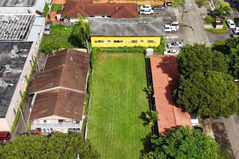 Terrain à vendre à Miami, Floride № 1920587 - photo 5