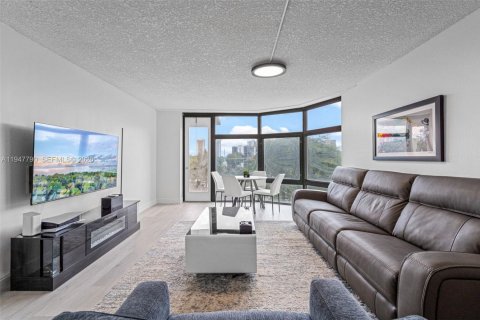 Copropriété à louer à Aventura, Floride: 2 chambres, 101.82 m2 № 2003900 - photo 3