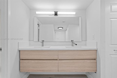 Copropriété à louer à Aventura, Floride: 2 chambres, 101.82 m2 № 2003900 - photo 7