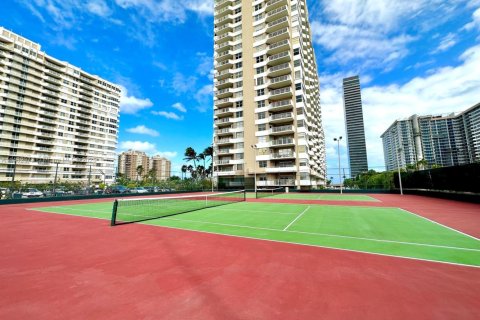 Copropriété à vendre à Hallandale Beach, Floride: 1 chambre, 74.14 m2 № 1714387 - photo 16