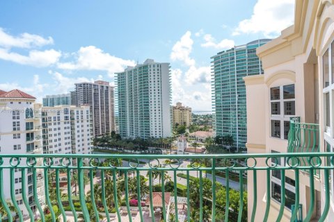 Condo in Aventura, Florida, 1 bedroom № 1969928 - photo 18