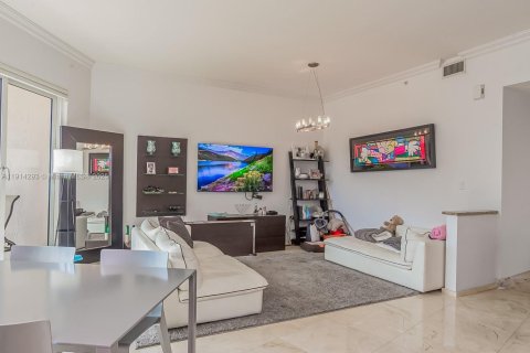 Condo in Aventura, Florida, 1 bedroom № 1969928 - photo 9