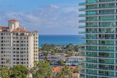 Condo in Aventura, Florida, 1 bedroom № 1969928 - photo 2