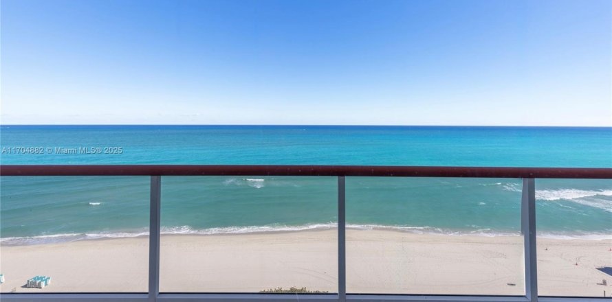 Condo à Miami Beach, Floride, 2 chambres № 1860838