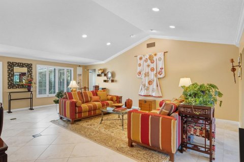 House in Palm City, Florida 3 bedrooms, 227.33 sq.m. № 2169570 - photo 13