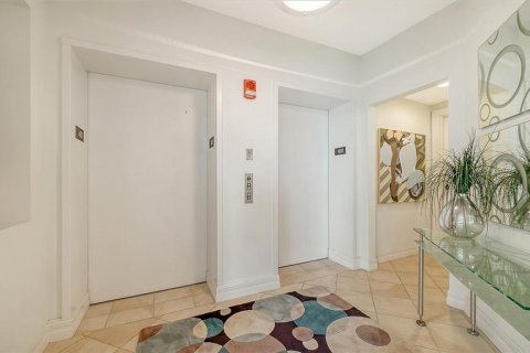 Condo in Osprey, Florida, 3 bedrooms  № 2124045 - photo 3