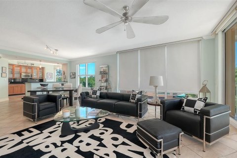 Condo in Osprey, Florida, 3 bedrooms  № 2124045 - photo 17