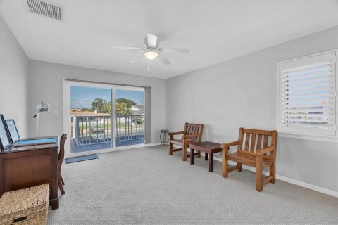 Casa en venta en Saint Petersburg, Florida, 4 dormitorios, 288.37 m2 № 2198477 - foto 23