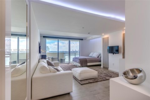Condominio en alquiler en Miami Beach, Florida, 42.83 m2 № 2339925 - foto 3