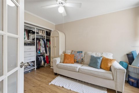 Townhouse in Clearwater, Florida 3 bedrooms, 134.71 sq.m. № 2206694 - photo 26