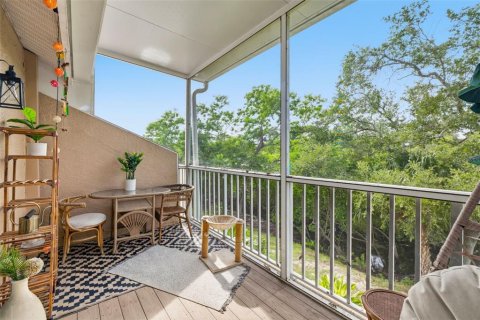 Townhouse in Clearwater, Florida 3 bedrooms, 134.71 sq.m. № 2206694 - photo 23