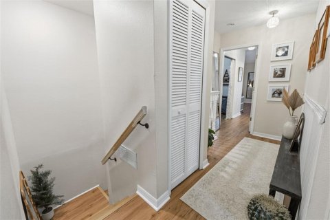 Townhouse in Clearwater, Florida 3 bedrooms, 134.71 sq.m. № 2206694 - photo 14