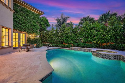 Villa ou maison à vendre à Palm Beach, Floride: 4 chambres, 389.73 m2 № 1967517 - photo 4