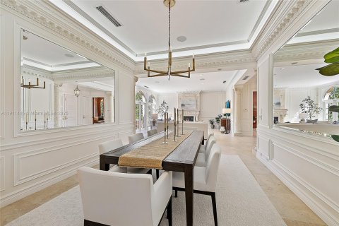 Villa ou maison à vendre à Palm Beach, Floride: 4 chambres, 389.73 m2 № 1967517 - photo 12