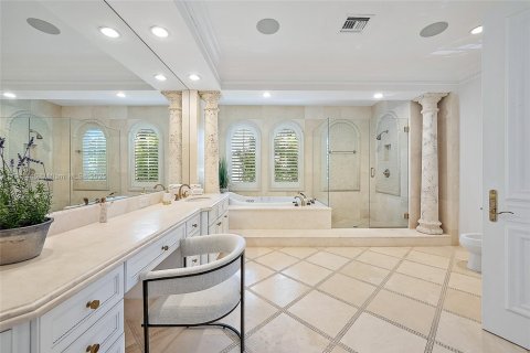 Villa ou maison à vendre à Palm Beach, Floride: 4 chambres, 389.73 m2 № 1967517 - photo 25