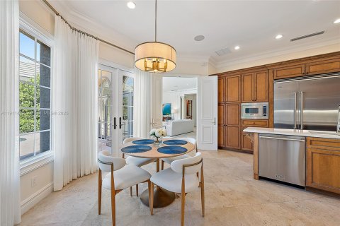 Villa ou maison à vendre à Palm Beach, Floride: 4 chambres, 389.73 m2 № 1967517 - photo 15