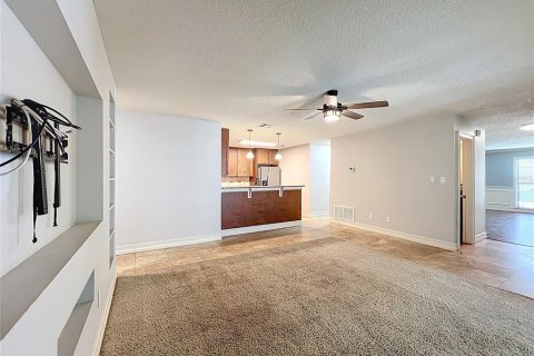 Casa en venta en Winter Park, Florida, 4 dormitorios, 243.03 m2 № 1749470 - foto 23
