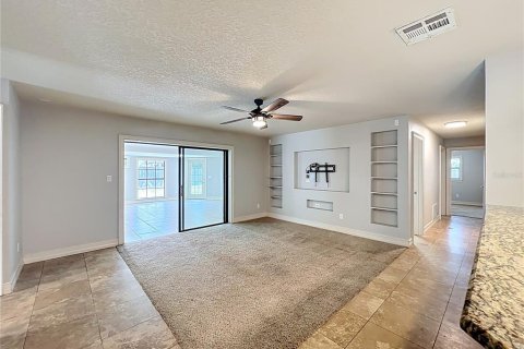 Casa en venta en Winter Park, Florida, 4 dormitorios, 243.03 m2 № 1749470 - foto 16