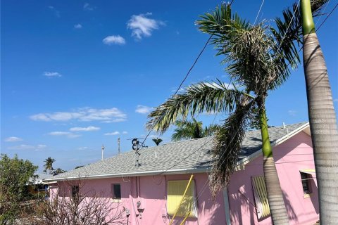 House in Matlacha, Florida 2 bedrooms, 88.35 sq.m. № 1655833 - photo 25