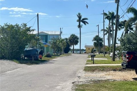 House in Matlacha, Florida 2 bedrooms, 88.35 sq.m. № 1655833 - photo 23