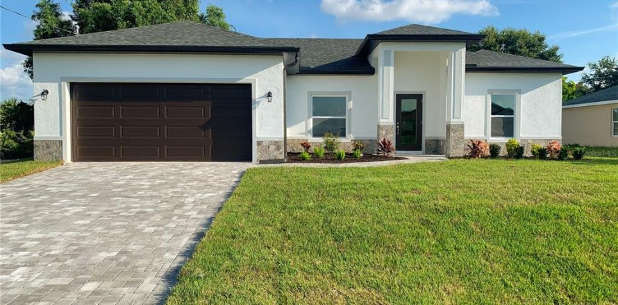 House in North Port, Florida 3 bedrooms, 136.01 sq.m. № 1884667