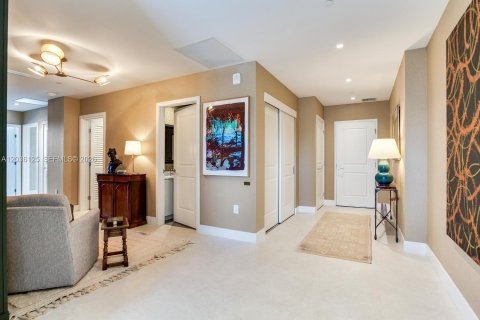 Copropriété à vendre à Tampa, Floride: 4 chambres, 313.08 m2 № 2084246 - photo 7
