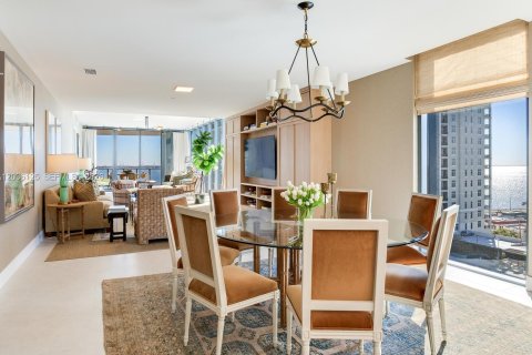 Copropriété à vendre à Tampa, Floride: 4 chambres, 313.08 m2 № 2084246 - photo 14