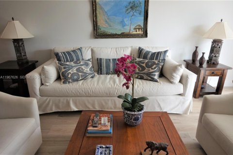 Copropriété à louer à Key Biscayne, Floride: 2 chambres, 123.56 m2 № 2031984 - photo 5