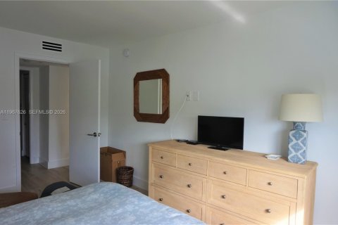 Copropriété à louer à Key Biscayne, Floride: 2 chambres, 123.56 m2 № 2031984 - photo 27