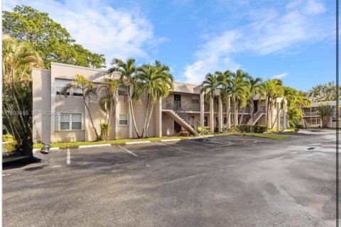 Condo in Davie, Florida, 2 bedrooms  № 1992787 - photo 4