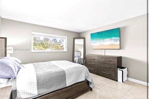 Condo in Davie, Florida, 2 bedrooms  № 1992787 - photo 24