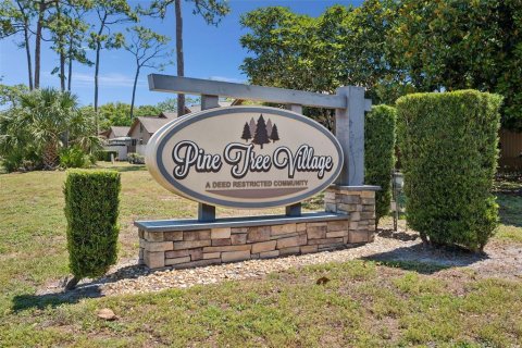 Adosado en venta en Casselberry, Florida, 3 dormitorios, 124.86 m2 № 2093825 - foto 2
