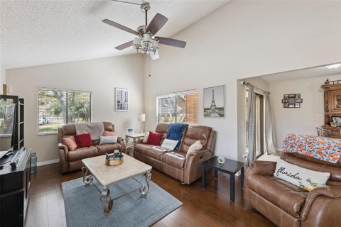 Adosado en venta en Casselberry, Florida, 3 dormitorios, 124.86 m2 № 2093825 - foto 7
