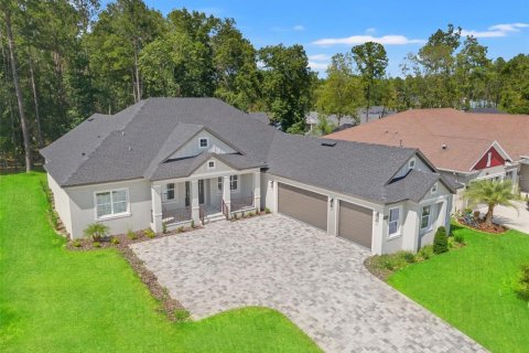 Villa ou maison à vendre à Brooksville, Floride: 3 chambres, 240.52 m2 № 1899077 - photo 1
