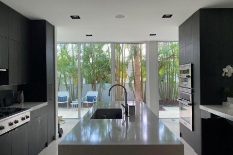 Adosado en venta en Delray Beach, Florida, 4 dormitorios, 340.39 m2 № 2158350 - foto 4
